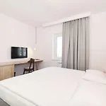 Mediteran فندق زادار