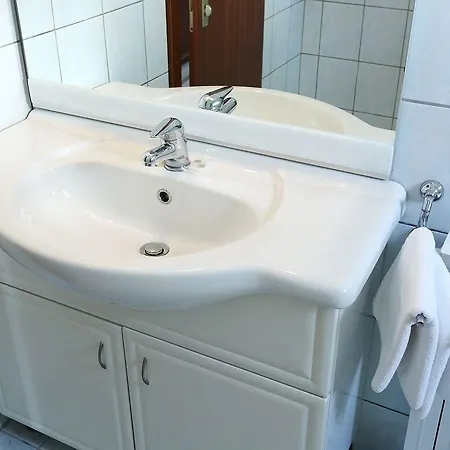 Hotel Mediteran 3*