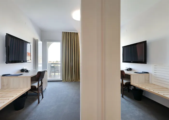 Ξενοδοχείο Mediteran