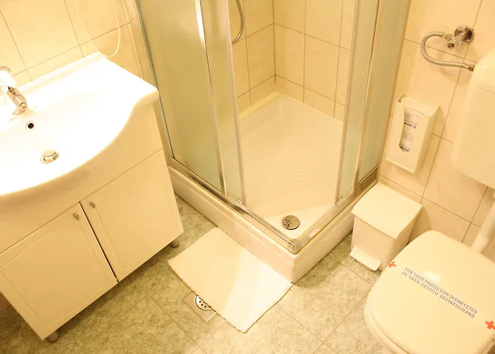 Mediteran فندق زادار