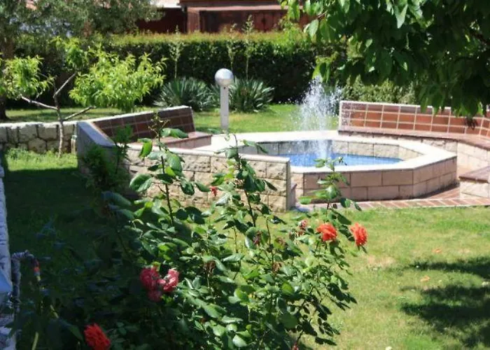 Mediteran فندق 3*